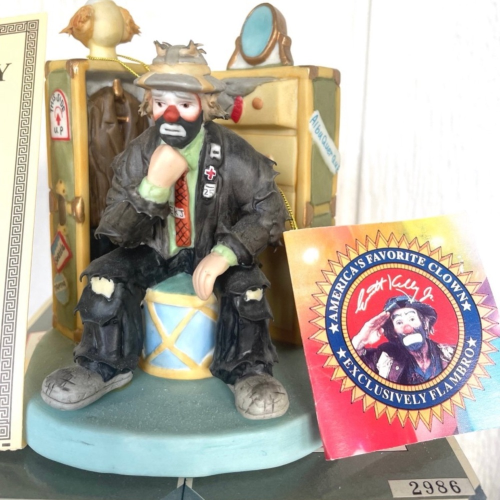 VTG 1997 'EMMETT KELLY JR.' FLAMBRO "SEND IN THE CLOWN" PORCELAIN FIGURINE #4097